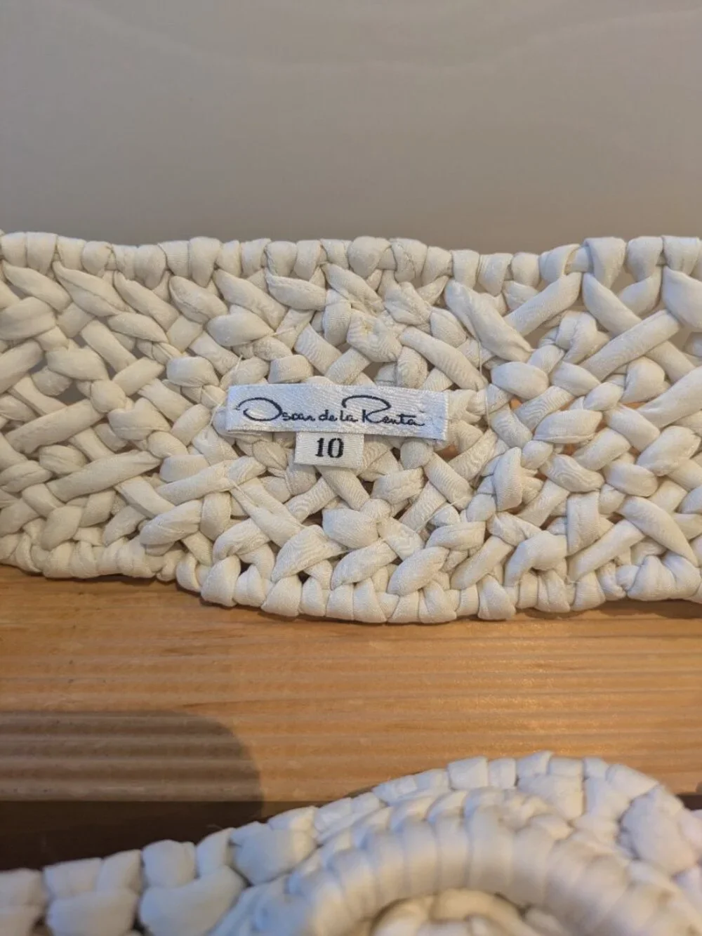Vintage Oscar de la Renta ivory macrame belt woven cord pattern size 10.